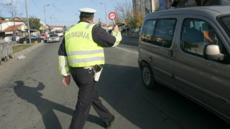 Uhapšeno 30 saobraćajnih policajaca 1