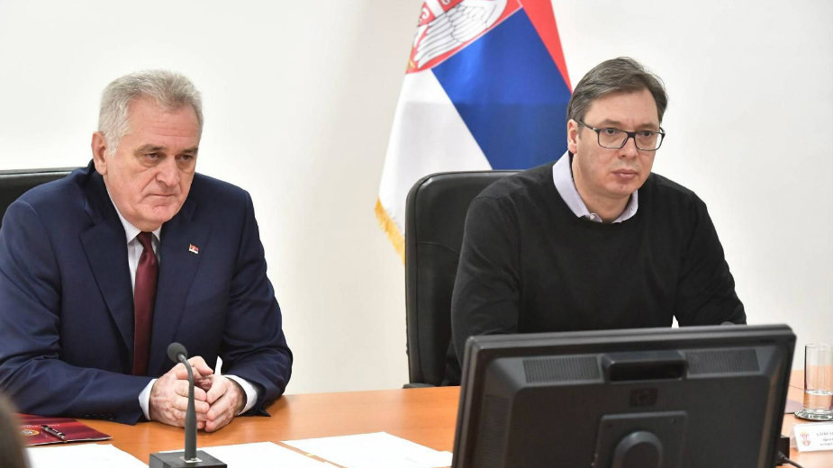 Izjavama o ostavci Nikolić provocira Vučića 1