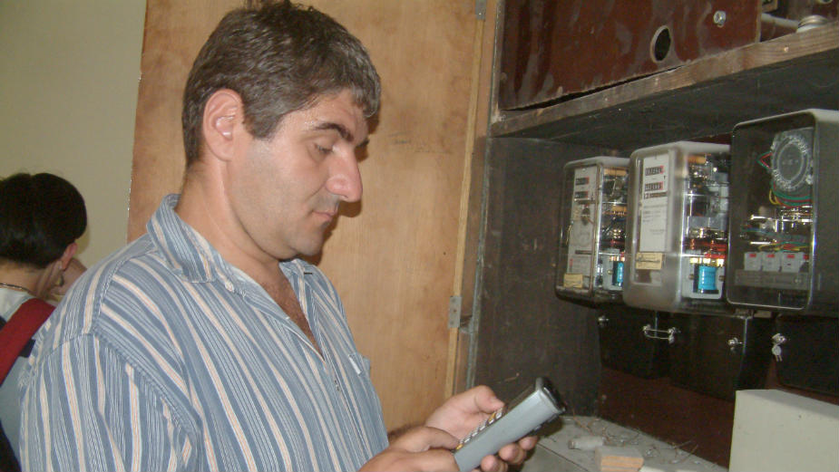 Nestručni ljudi očitavali struju 1