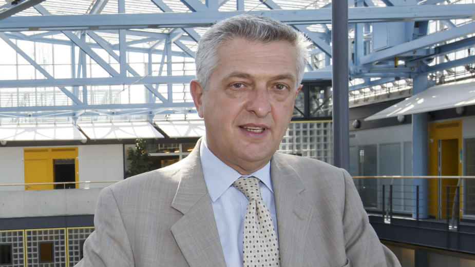 Internet - slamka spasa za izbeglice 1