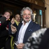 Grilo se pridružuje "evrofanaticima"? 2