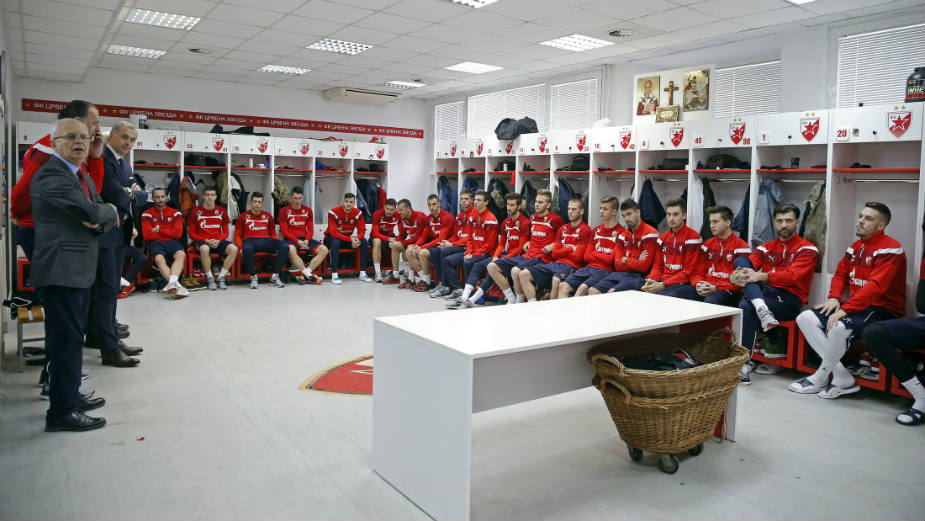 Senić povukao "nogu" 1