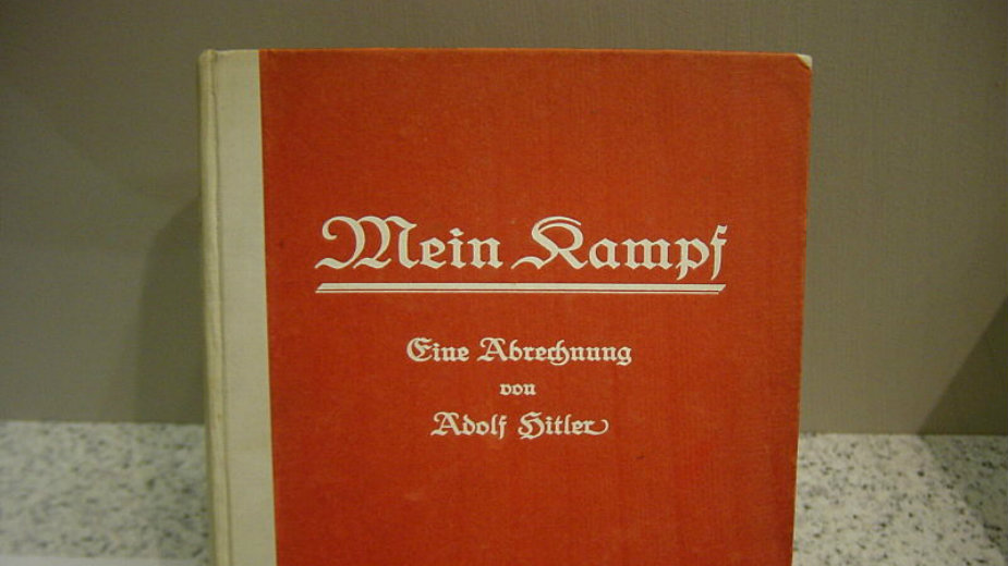 "Majn Kampf" bestseler u Nemačkoj 1