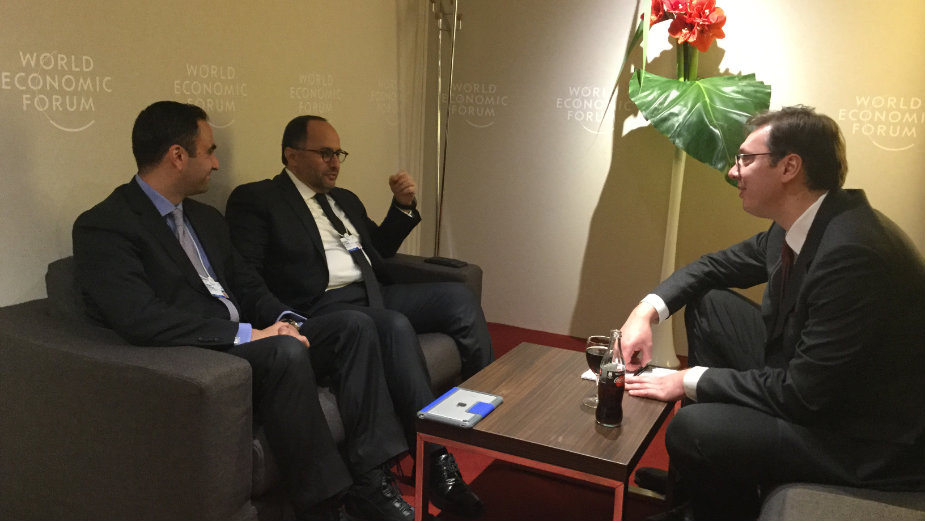 Vučić u Davosu o projektima u proizvodnji vojne opreme 1 Vučić u Davosu o projektima u proizvodnji vojne opreme 1