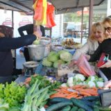U Vranju skuplja domaća paprika i karfiol, od uvoznog limuna i banana 12