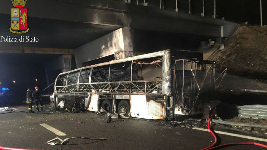 Najmanje 16 nastardalih u saobraćajnoj nesreći u Italiji 1