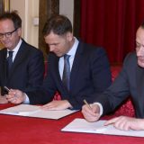 Gradu dodatnih 1,2 miliona evra i pola miliona franaka 3