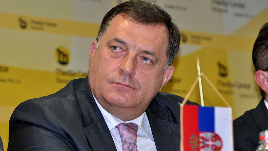 Dodik: Srpski umesto pasoša BiH 1