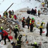 Pronađeno 14 tela nastradalih u lavini 2