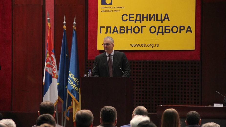 Šutanovac: Podržati Jankovića 1