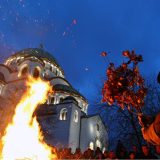 Šta simbolizuje badnjak: Vernici danas proslavljaju Badnji dan 7