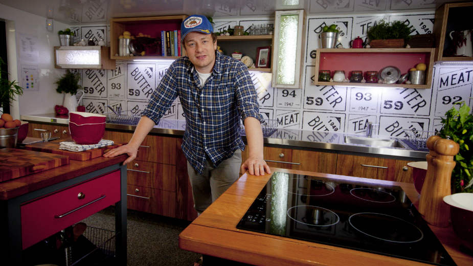 Džejmi Oliver zatvara restorane zbog Bregzita 1