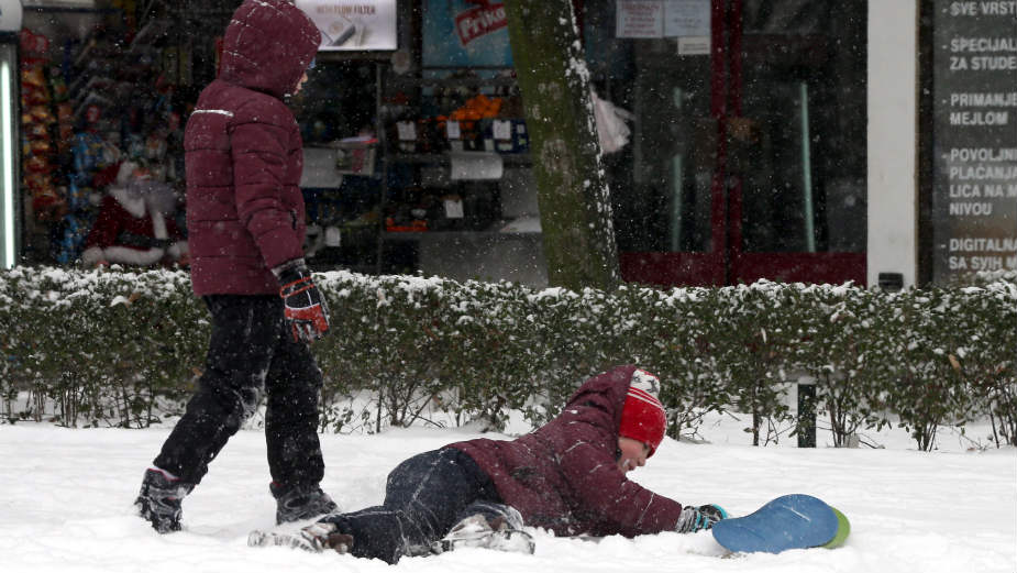 Ministarstvo predlaže skraćenje raspusta 1