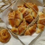 Recept nedelje: Kiflice sa čvarcima 4