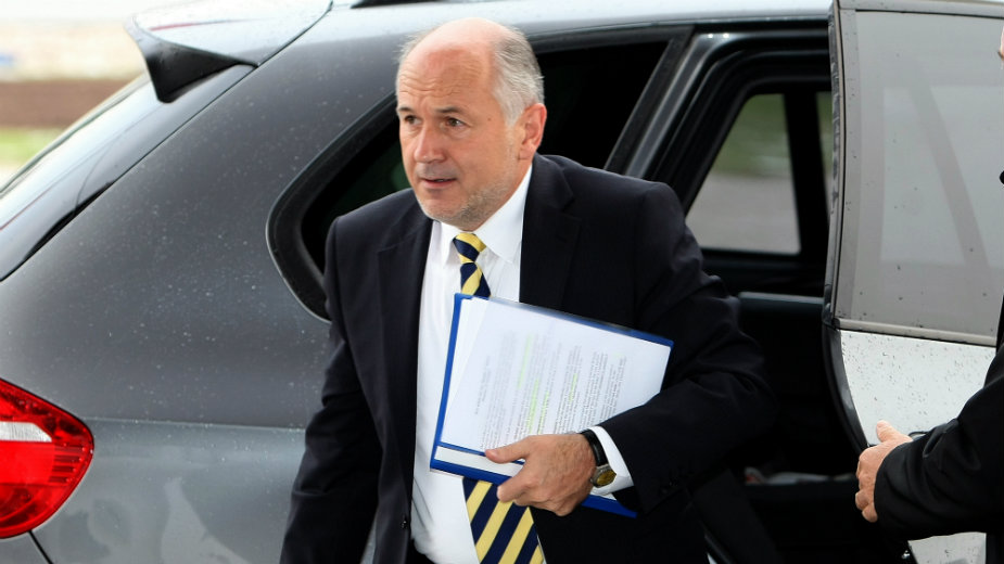 Valentin Incko: Dodikov oponent 1