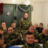 Ministar odbrane dočekao novu godinu u Kopnenoj zoni bezbednosti 14