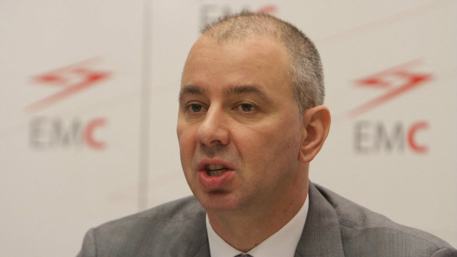 Pitanje Nikoli Petroviću: Koji ste fakultet završili? 1