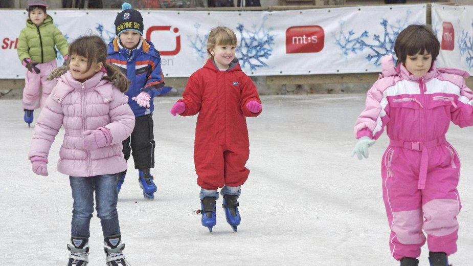 Otvaranje klizališta na Olimpu 1