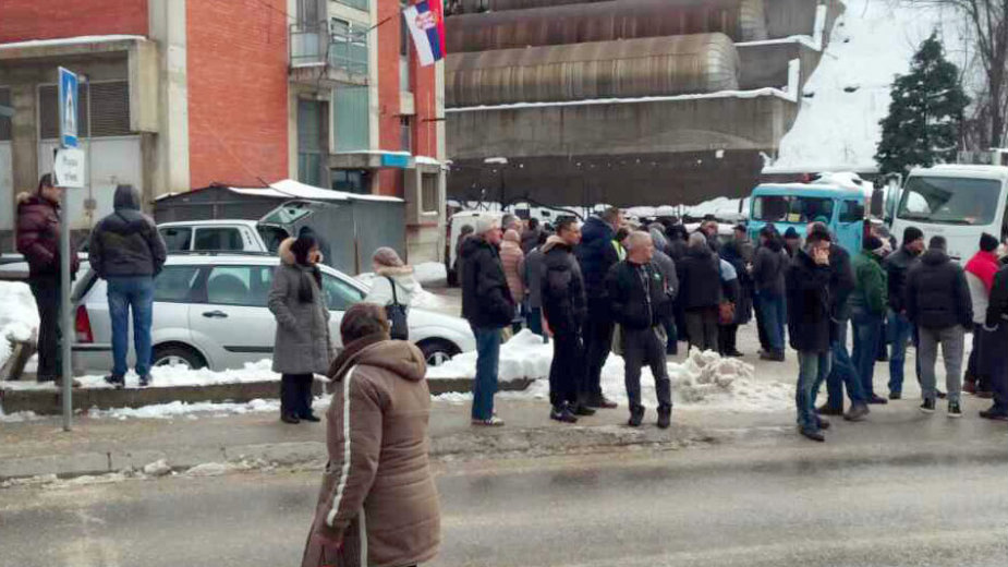 Protesti prvo u Nišu i Zrenjaninu 1 Protesti prvo u Nišu i Zrenjaninu 1