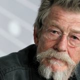 Preminuo britanski glumac Hurt 9