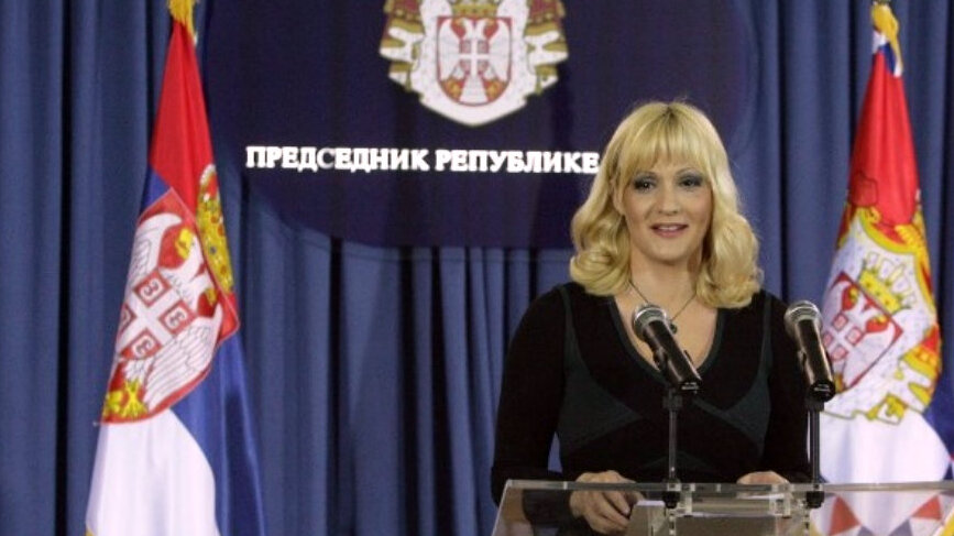 Pak: Nije tačno da Nikolić ucenjuje Vučića 1