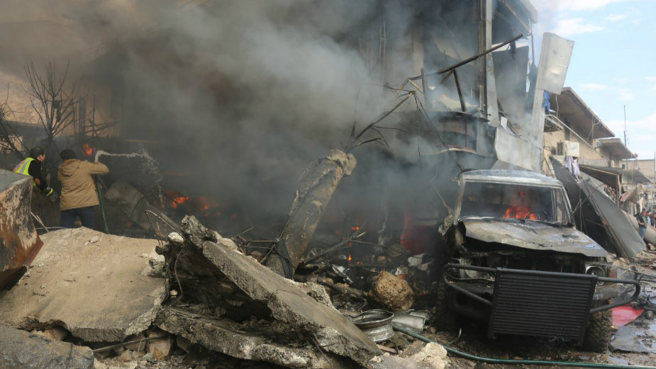 Automobil - bomba usmrtio najmanje 60 ljudi 1