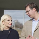 Zabranjena komunikacija sa medijima bez odobrenja premijera 9