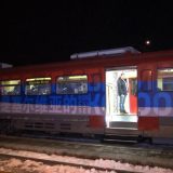 Voz se vratio u Beograd, putnici autobusom u Kosovsku Mitrovicu 15