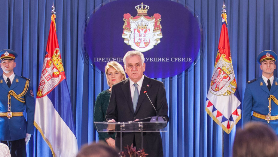 Mediji: Nikolić se kandiduje za predsednika 1