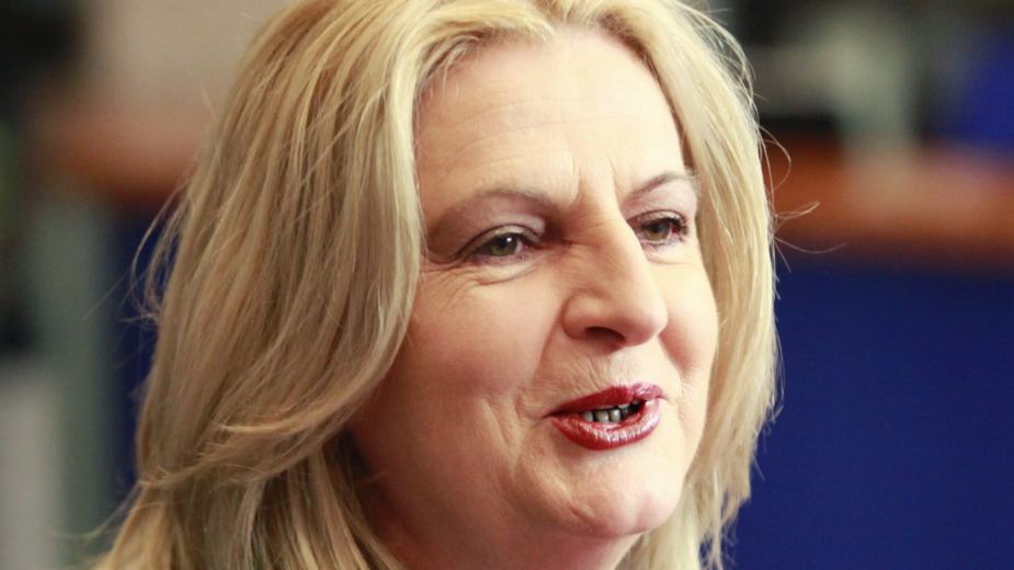 Edita Tahiri: Srbija da ne glumi žrtvu 1