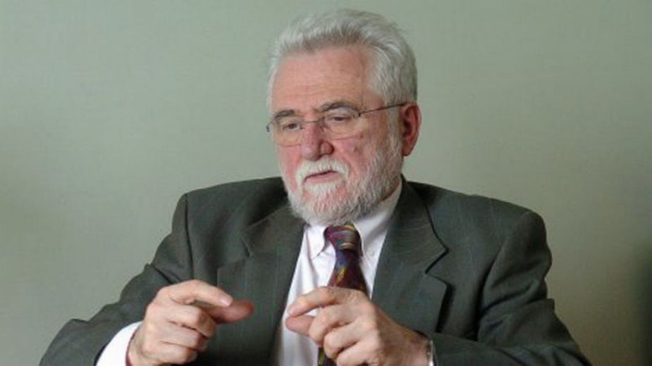 "Ne treba lagati nigde, a ne samo u nauci": Odgovor na tekst dr Zorana Radovanovića 1