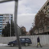 Sutra rušenje zida u Kosovskoj Mitrovici 2