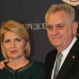 Oprečno o tome da li Nikolić odlazi u političku penziju 3