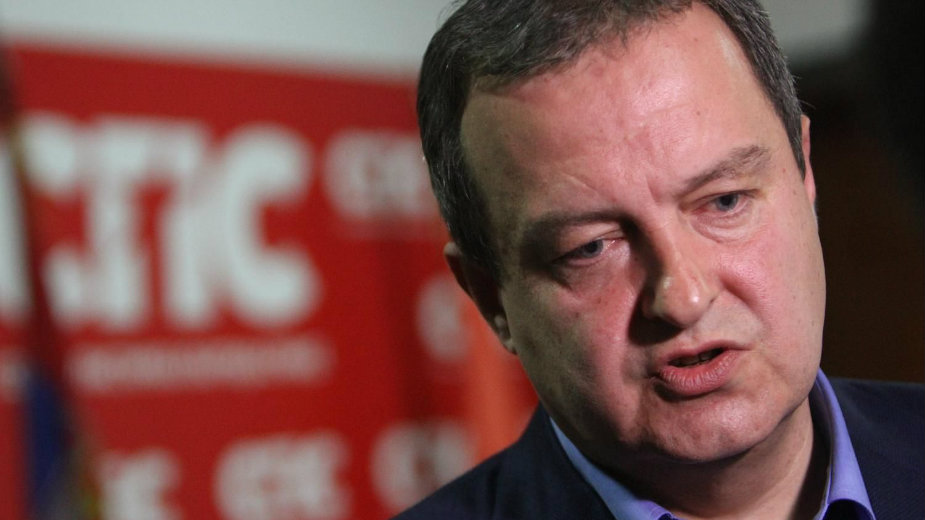 Odbori SPS pritiskaju Dačića da povuče podršku Vučiću 1