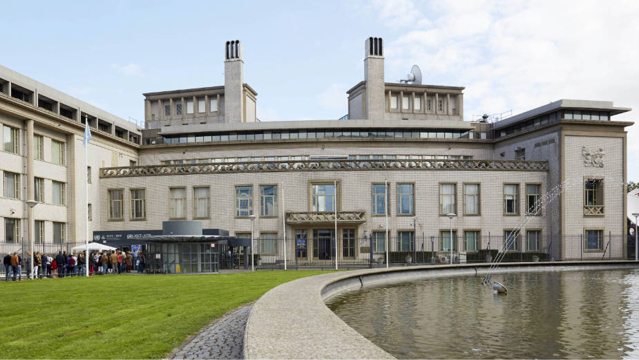 Srbija ne crveni zbog Interpolovih poternica 1