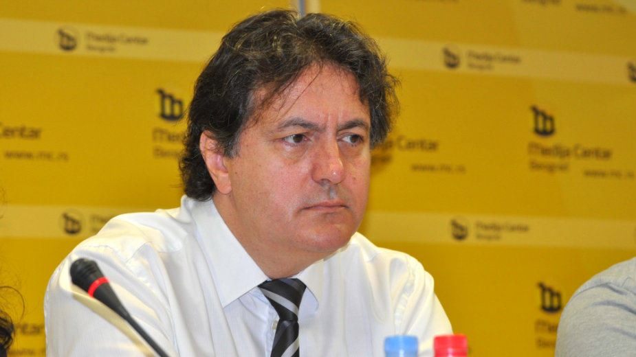 Miloš Janković: Zamenik prezimenjaka 1