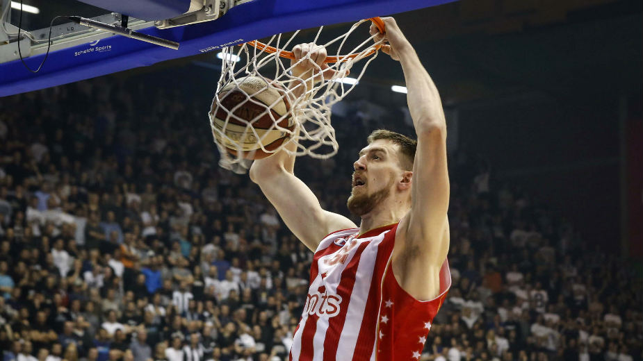 Podlegli smo pritisku 1