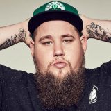 Najprodavaniji debi album decenije 7