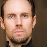 Crni i njegova kubura 1