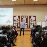 Projekat "Bezbedni na internetu - bezbedni u životu" 6
