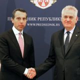 Tomislav Nikolić pozvao na strpljenje 12