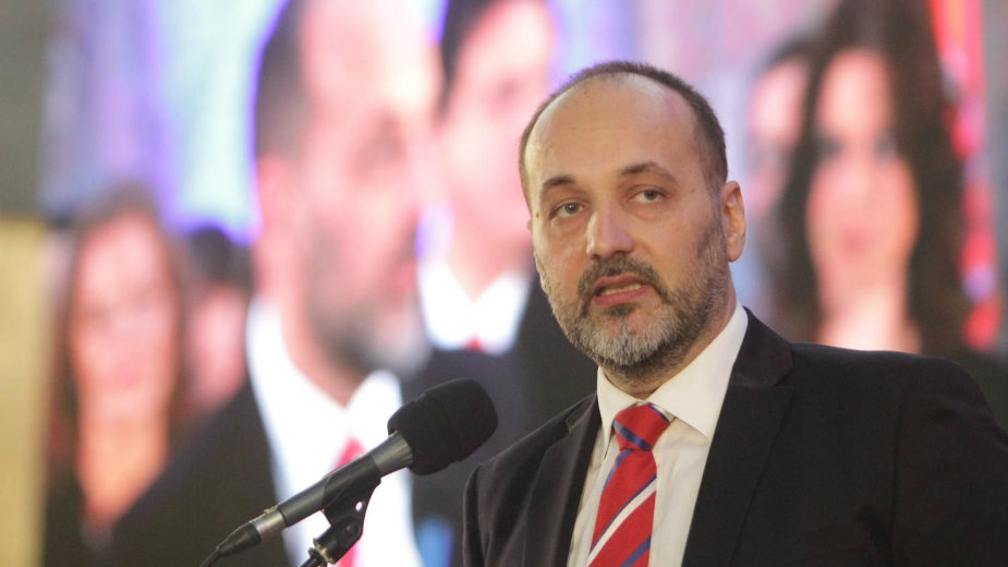 Janković Čanku: Odgovaram građanima, ne strankama 1
