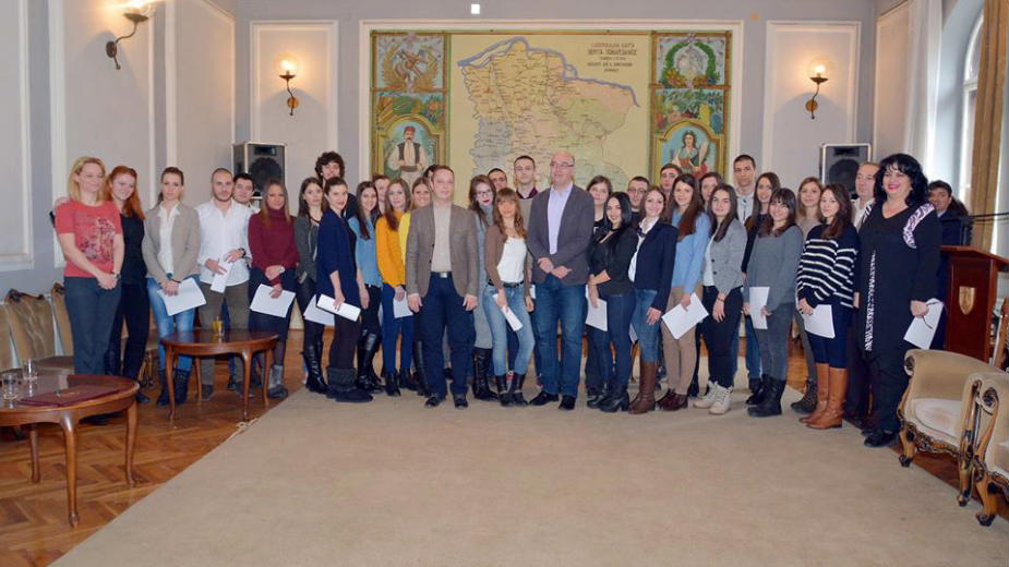 Požarevac: Potpisani ugovori sa stipendistima 1 Požarevac: Potpisani ugovori sa stipendistima 1