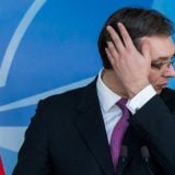 Strani mediji: Srpski car Vučić hoće novo odelo 13