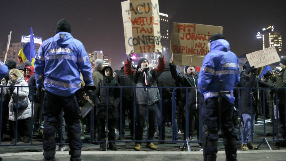 Masovni protesti u Rumuniji 1