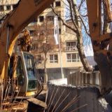 Srušen zid u Mitrovici 5