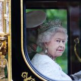 Oglas za perača sudova kraljice 5