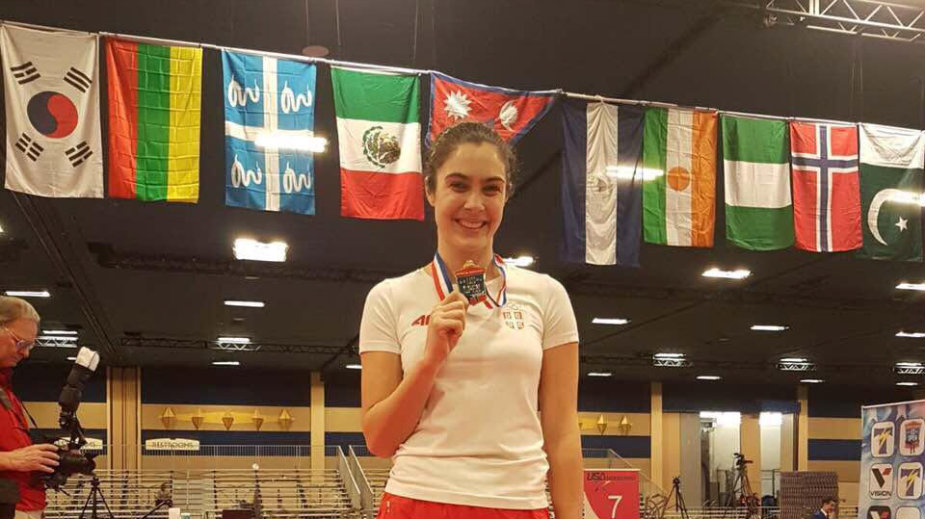 Četiri puta ubedljivo 1 Četiri puta ubedljivo 1