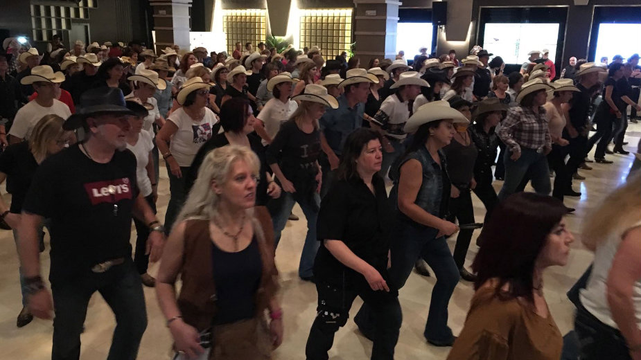 Koraci ka sreći u kaubojskim čizmama 1