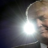 Rejting Trampa rekordno nizak 6